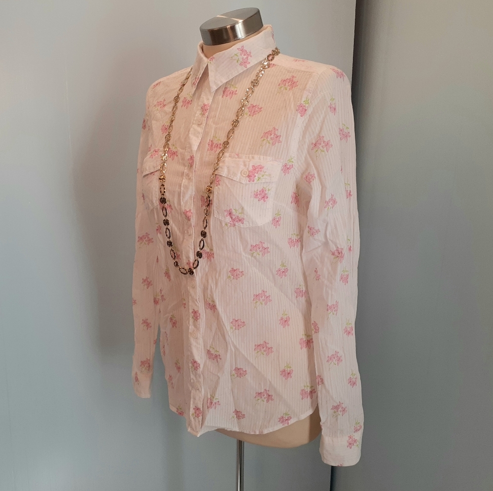 Shirt. - Picture 2 of 10